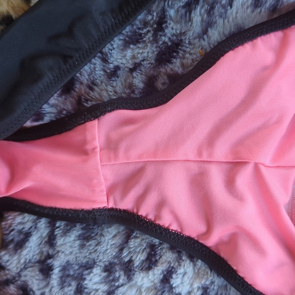 Victoria's Secret Pink Scrunchbutt Bikini Bottom Size small black with pink lemo - Picture 10 of 11